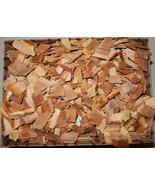 Grill N Flavor Bulk Screened Wild Maine Apple Wood Chips for Smoker, BBQ... - $26.39 CAD