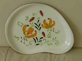 Vintage STANGL Tiger Lily Kidney Shape Platter or Tray - $44.55