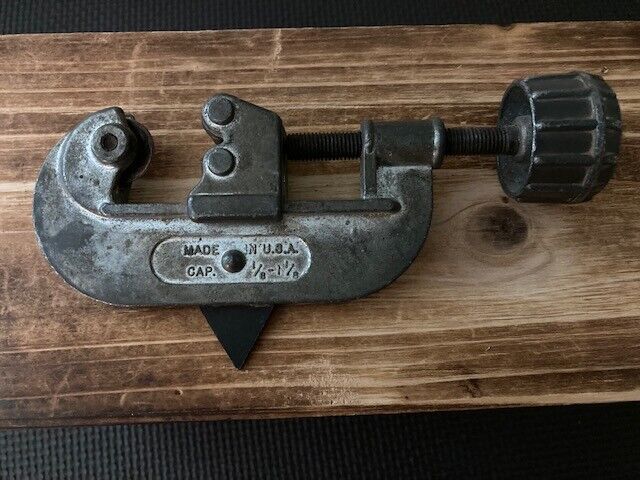 Vintage PVC Pipe Cutter Made in USA Capacity 1/8" to 1 1/8"  - £5.15 GBP