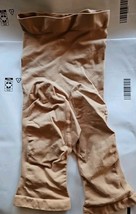 SKIMS Short Above Knee W/Open Gusset Beige S/M SH-AKS-0601 NWOT - $271.46 MXN