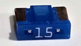 HONDA BLADE FUSE 15 AMPS NEW GENUINE OEM PART 38221-SNA-A51 - $110.78 MXN