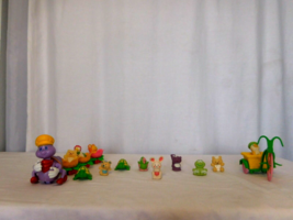 Vintage Strawberry Shortcake Pet Animal Lot + Berry Cycle Bike Tricycle + Worm T - £67.03 GBP