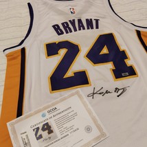 Kobe Bryant #24 Signed Autographed Los Ángeles Lakers Jersey White -COA - $420.00