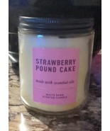 Bath &amp; Body Works White Barn STRAWBERRY POUND CAKE 1-Wick Candle 7 oz - $19.50 CAD