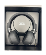 Genuine Audi Headphones Wired with Built-in Mic 3.5mm Black - $505.48 MXN