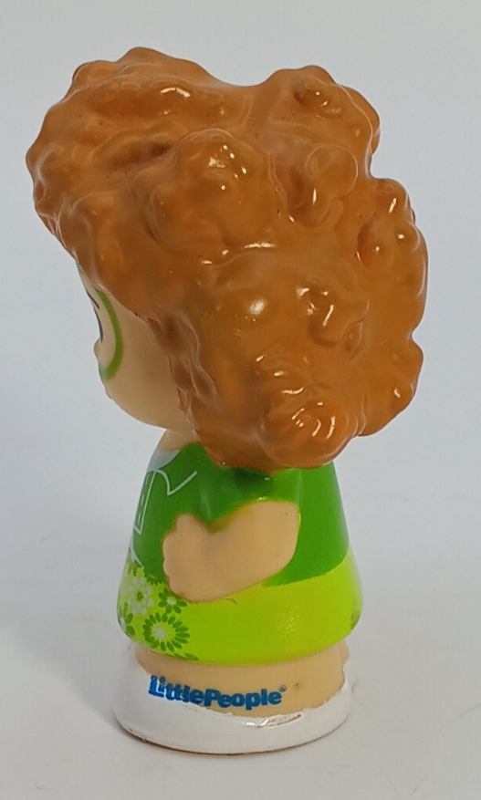 Fisher Price Sofie Green Glasses and Outfit with Floral Skirt 2012. Item image 2