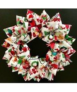 Handmade Fabric Wreath with Santas, Wreaths, Sleighs and Reindeer for Ho... - €45,99 EUR