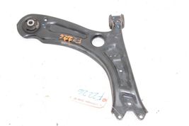 11-18 VOLKSWAGEN JETTA SE Front Right Lower Control Arm F2226 image 3