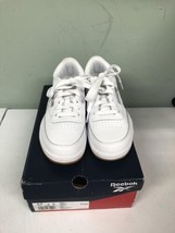 Reebok Juniors Unisex Club C Low Top Tennis Sneakers White/Gum Bottomi Size 4.5M - £20.81 GBP