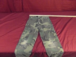 USGI Camo Combat Trousers Size: 16 ~ NM 13971 - $9.64