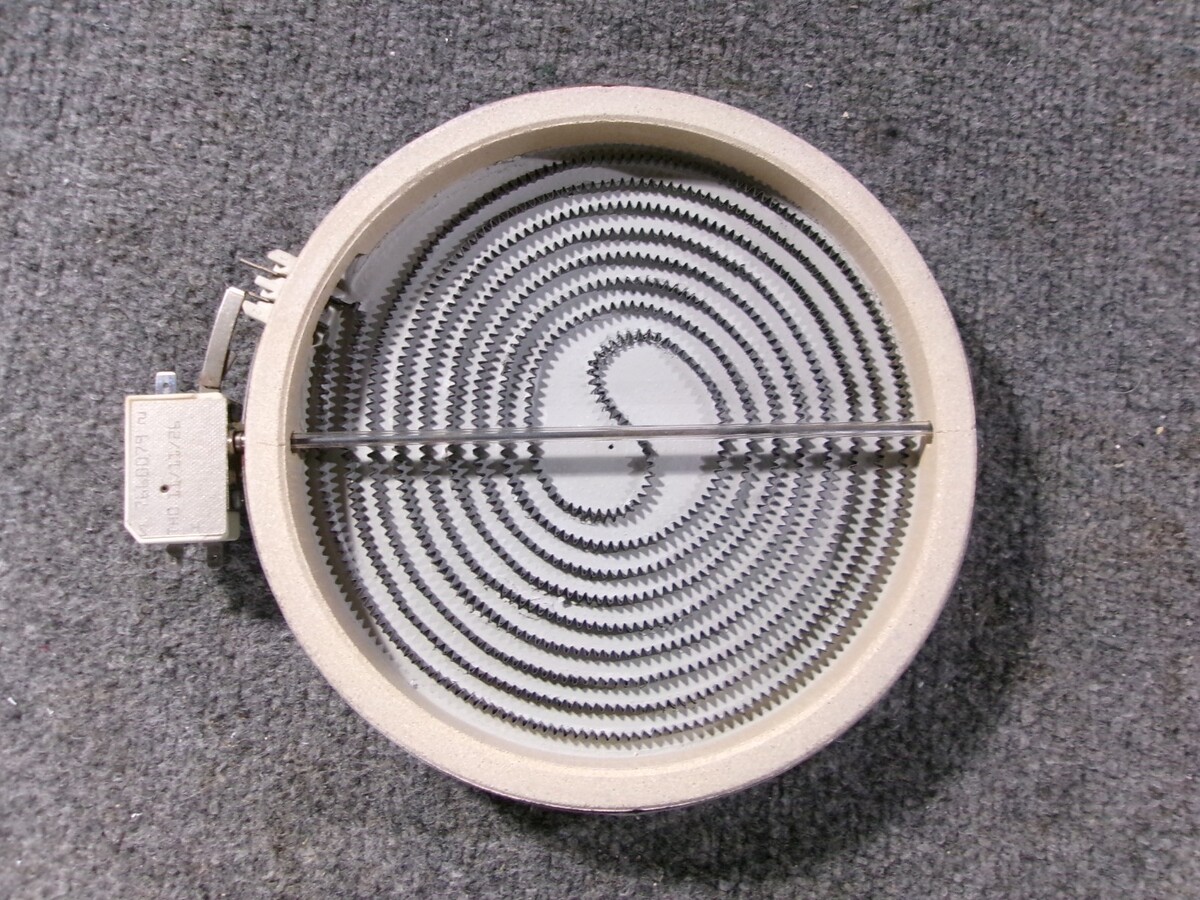 WB30T10132 GE RANGE OVEN HEATING ELEMENT 8&quot; - $20.00