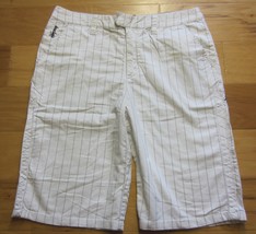 HURLEY White with Black Pin Stripes Flat Front Shorts Men&#39;s (sz 32) Casual Golf - £23.45 GBP