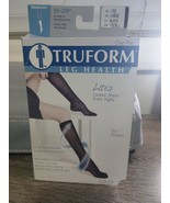 Truform 1782, Women&#39;s Dot Pattern (15-20) Large Compression Stockings Bl... - $282.30 MXN