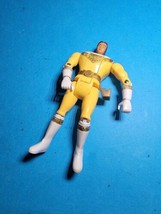 Vintage BANDAI 1996 Power Zeo Yellow Rangers Flip Head  Figure *inComplete - $29.69