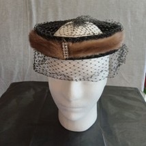 Vintage 50&#39;s 60&#39;s Dressy Formal Black Velvet Open Pill Box Hat with Blk Netting - £16.40 GBP