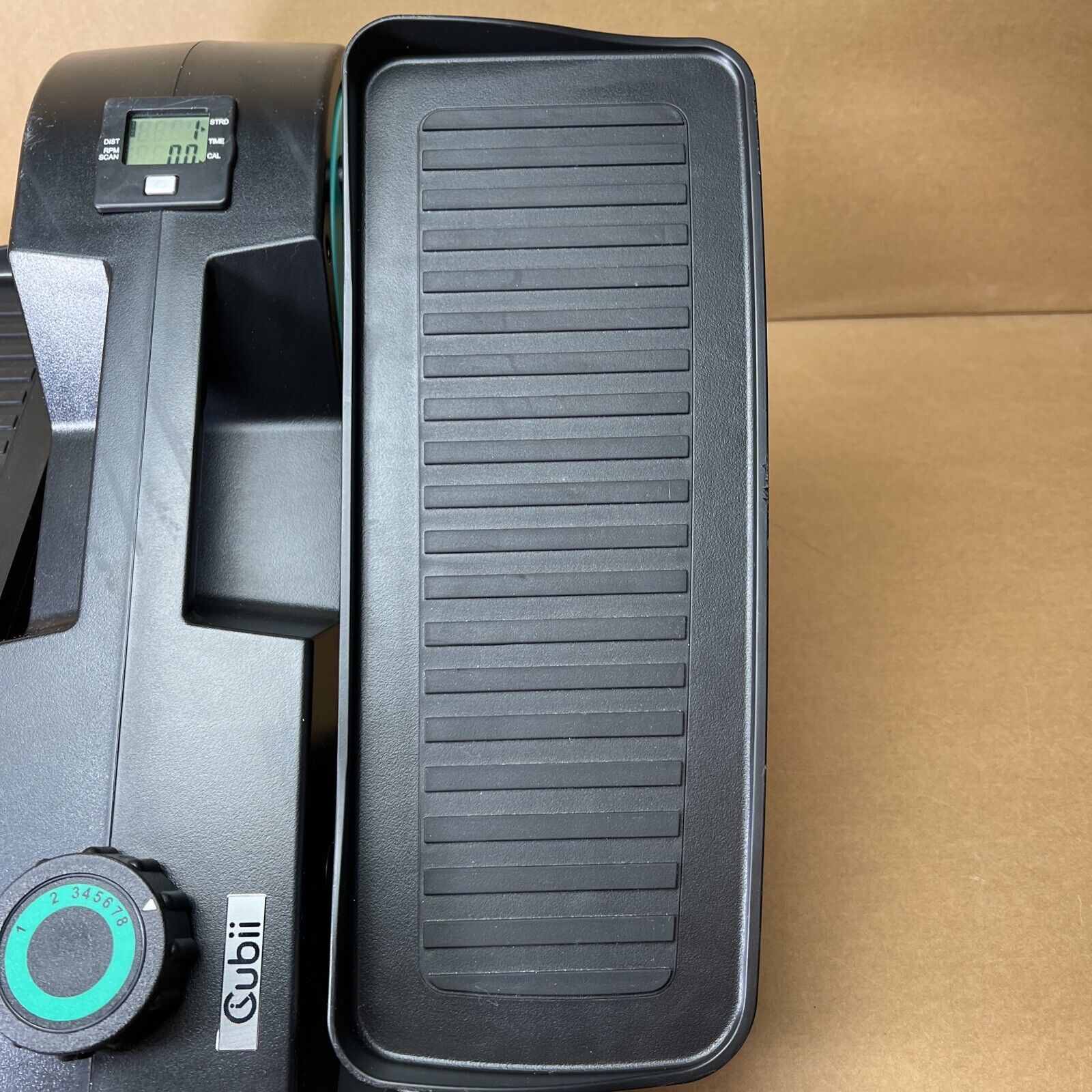 Cubii Jr F3A2 Under Desk Elliptical with and 43 similar items
