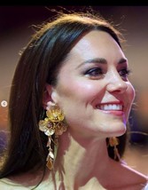 Zara New 2023. Aso Kate Cascading Gold Floral Long Earrings Glass. 4736/081 - £49.43 GBP