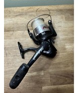 Large Shakespeare Alpha spinning Fishing Reel - £23.61 GBP