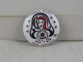 Art Gallery Pin  - Eyeball Kicks New Zealand - Celluloid Pin  - $15.00