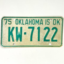 1975 United States Oklahoma Kiowa County Passenger License Plate KW-7122 - £14.76 GBP