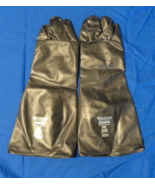 NEW BLACK RUBBER GLOVES MEDIUM - $14.87