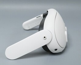 Meta Quest 3 128GB VR Headset ONLY - White image 5