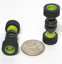2 Tyco Tcr Ho Slot Car Lime Wheel Rear End Gears Tires Axle &amp; Wheels Unused! - £6.27 GBP