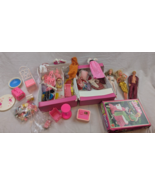 Lot of Vintage 1966 Barbie Dolls w/ Tara Toy Fashion Trunk Accessories C... - $1,119.38 MXN