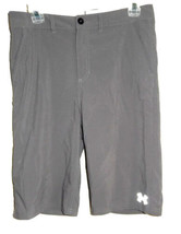 Under Armour Boys 18 (30 1/2 x 11 1/4) Shorts Athletic Golf Gray Reflect... - $16.99