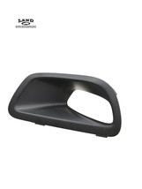 MERCEDES R231 SL-CLASS PASSENGER/RIGHT SEAT BELT GUIDE TRIM COVER BLACK - $12.86