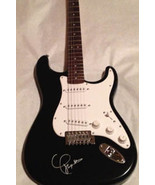 TAYLOR SWIFT  autographed  SIGNED  new  GUITAR - $2,735.40 CAD