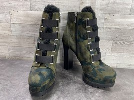 Jessica Simpson Irrena2 Women Shoes Green 8M Suede Camo Platform Block Bootie - £35.35 GBP