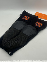 Icon Field Armor 3 Elbow Guards Black S/M - $1,332.57 MXN