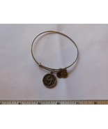 Alex and Ani Bangle Adjustable Bracelet Initial &quot;g&quot; Silver Tone Pre-owned - £17.31 GBP