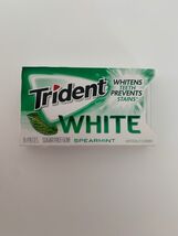 Trident White Spearmint Sugar Free Gum WHITENS TEETH See Below - $214.00 MXN