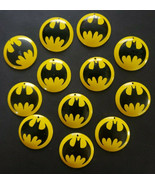 12 Batman Logo Metal Dome Vending Charm New Old Stock (T2) - £6.38 GBP