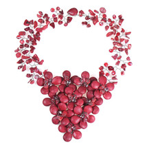 Passionate Floral Sweetheart Synthetic Coral Statement Red Necklace - £50.57 GBP