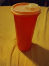 Tupperware Orange Container/Canisters 262  with Opaque Lid - €6,87 EUR