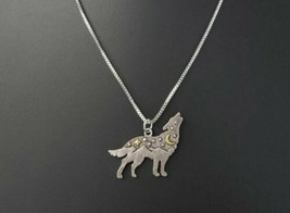 Howling Wolf with Moon &amp; Stars Pendant Necklace - New - £11.93 GBP