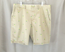 Old Navy shorts Ultimate Slim Bermuda Size 40 beige pineapples  golf travel - £9.85 GBP