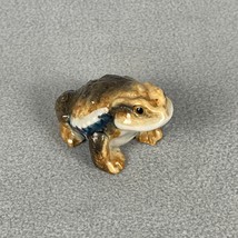 Vintage Frog or Toad Figure Realistic 3 Inch Ceramic Art Piece Frog Amphibian - £17.74 GBP