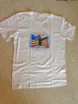 Land of the Free, Home of the Brave Collectible T-Shirt Size Large (#305... - $11.99