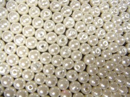 1000 White Pearls 6mm - £9.73 GBP