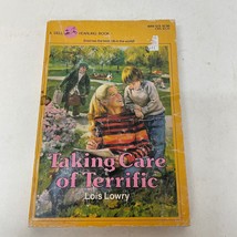 Taking Care Of Terrific Humor Paperback Book Lois Lowry Dell Yearling Book 1983 - £9.53 GBP