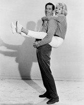 Send Me No Flowers Doris Day Jumps On Rock Hudson'S Back 16X20 Canvas Giclee - £55.94 GBP