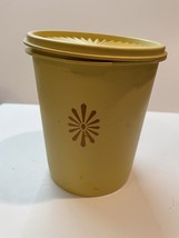 Vintage Tupperware Servalier 6.5” Tall Bright Gold Canister W/ Lid 809-4 - £9.69 GBP