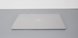 Microsoft Surface Laptop 3 15" AMD Ryzen 5 8GB 256GB image 4