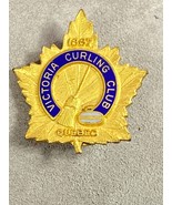 Victoria Curling Club Curlers Quebec Enamel Medal Pin Leaf 1950s - $7.92