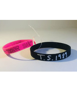 Taylor Swift 1989 Tour VIP Rare VIP Rubber Wristband bracelet Set Black ... - $87.88