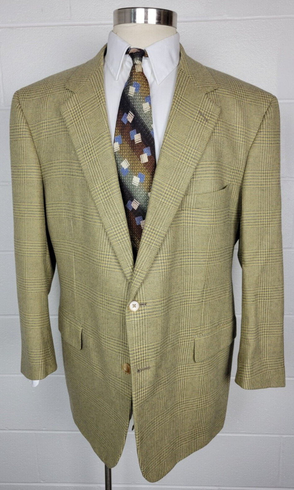 Primary image for Brooks Brothers Tan Gray Glen Plaid Wool Sport Coat Jacket Surgeons Cuffs 46L?